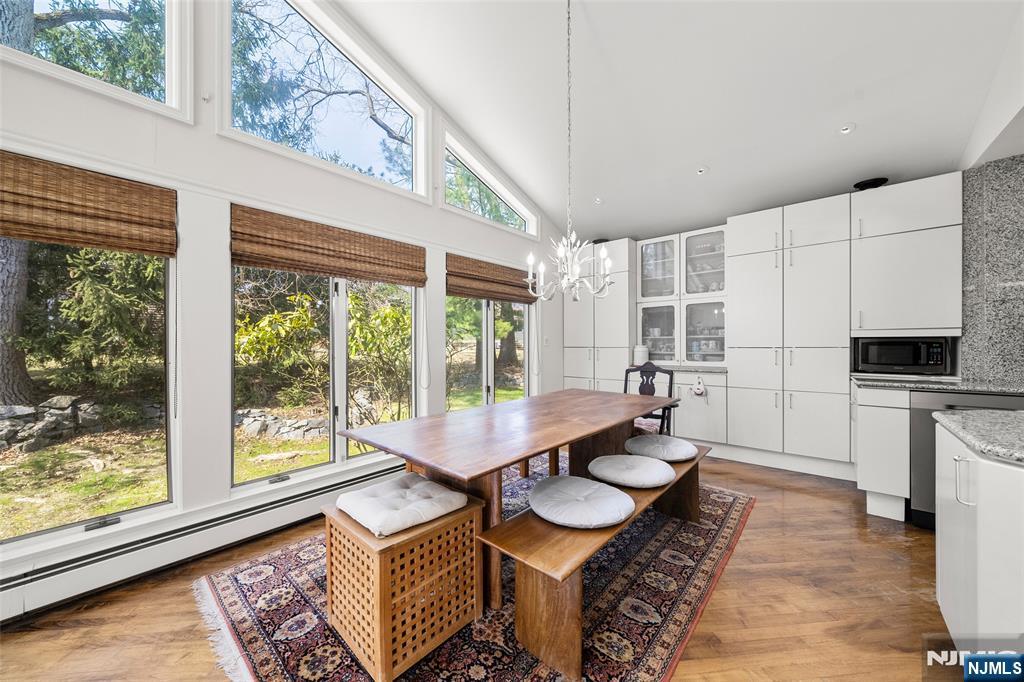 67 Stewart Street Demarest, NJ 07627 - Photo 10 of 38