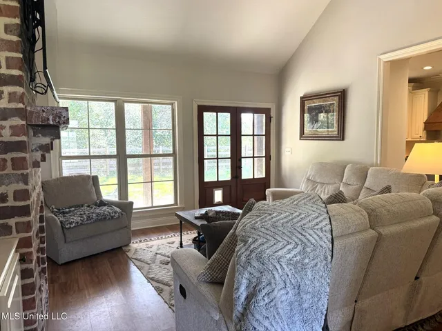 $299,000 | 4 Bayou Lane, Natchez, MS 39120