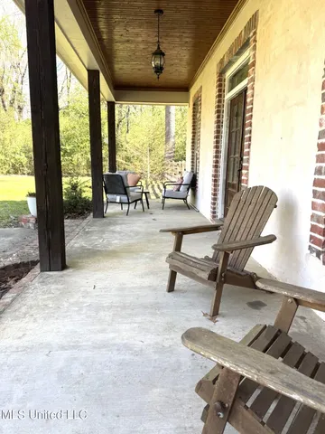 $299,000 | 4 Bayou Lane, Natchez, MS 39120