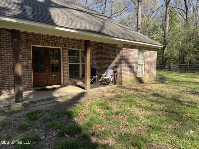 $299,000 | 4 Bayou Lane, Natchez, MS 39120
