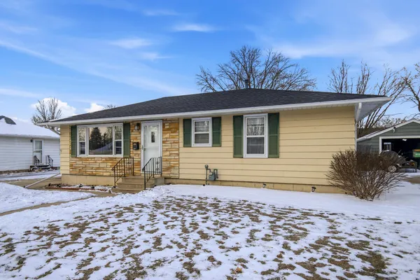 $219,000 | 600 15th Avenue Southwest, Austin, MN 55912