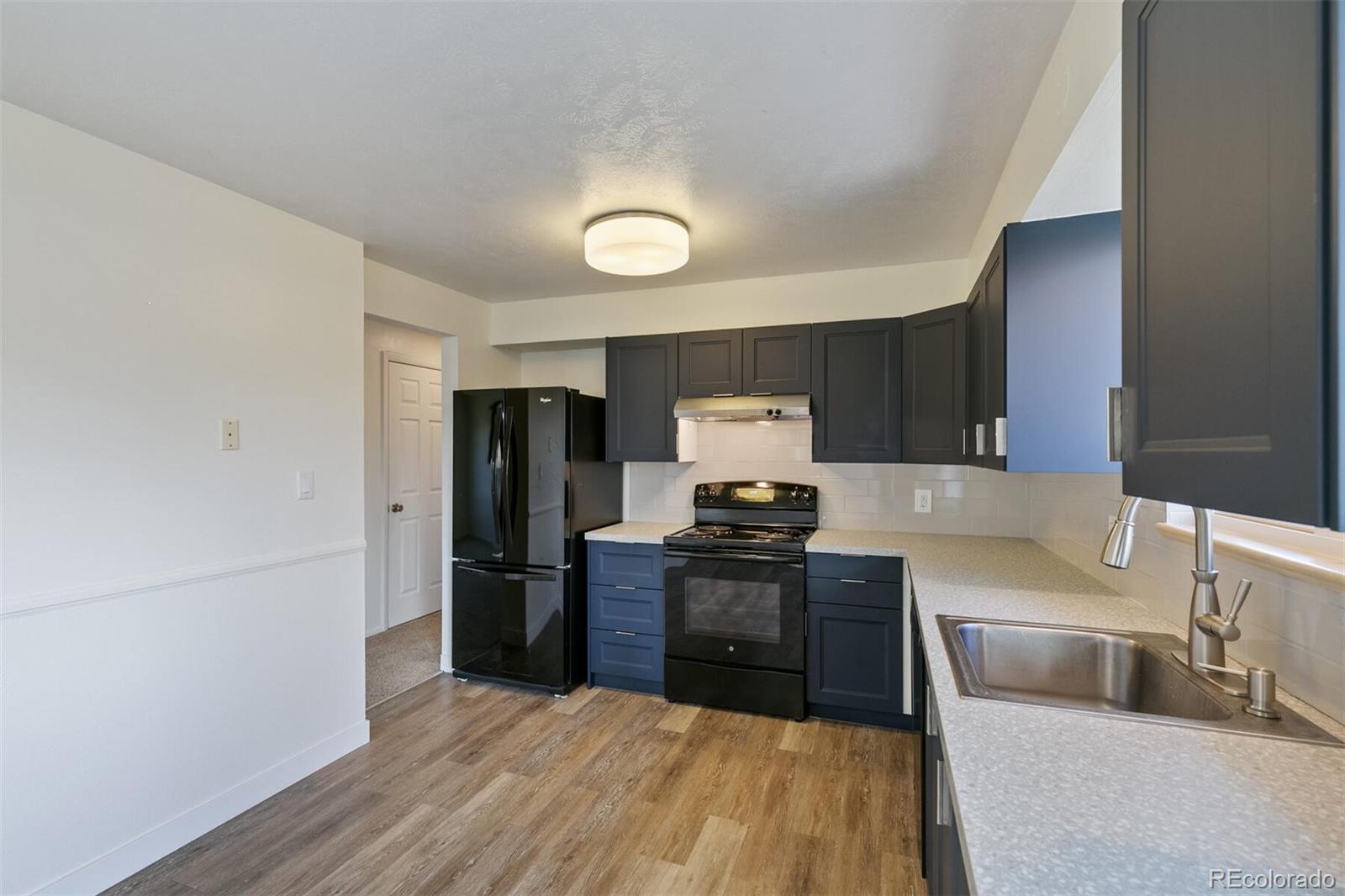 4632 Everett Court Wheat Ridge, CO 80033 - Photo 9 of 25