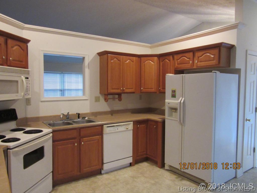 951 South Grange Hall Road Hanover, IN 47243 - Photo 7 of 16
