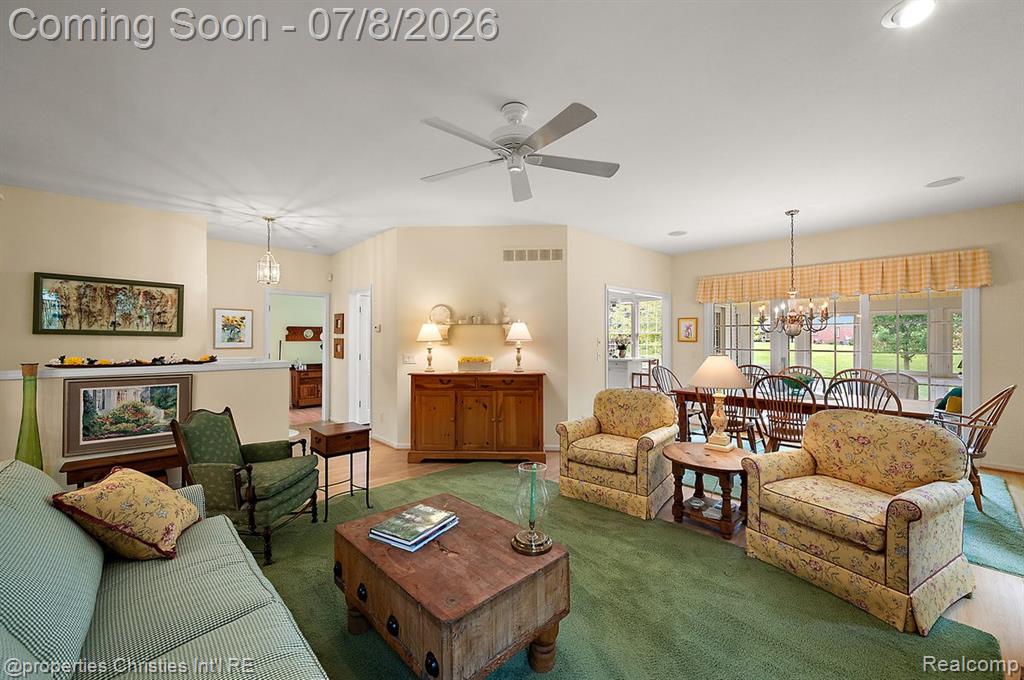 1946 Dunham Drive Rochester, MI 48306 - Photo 12 of 38