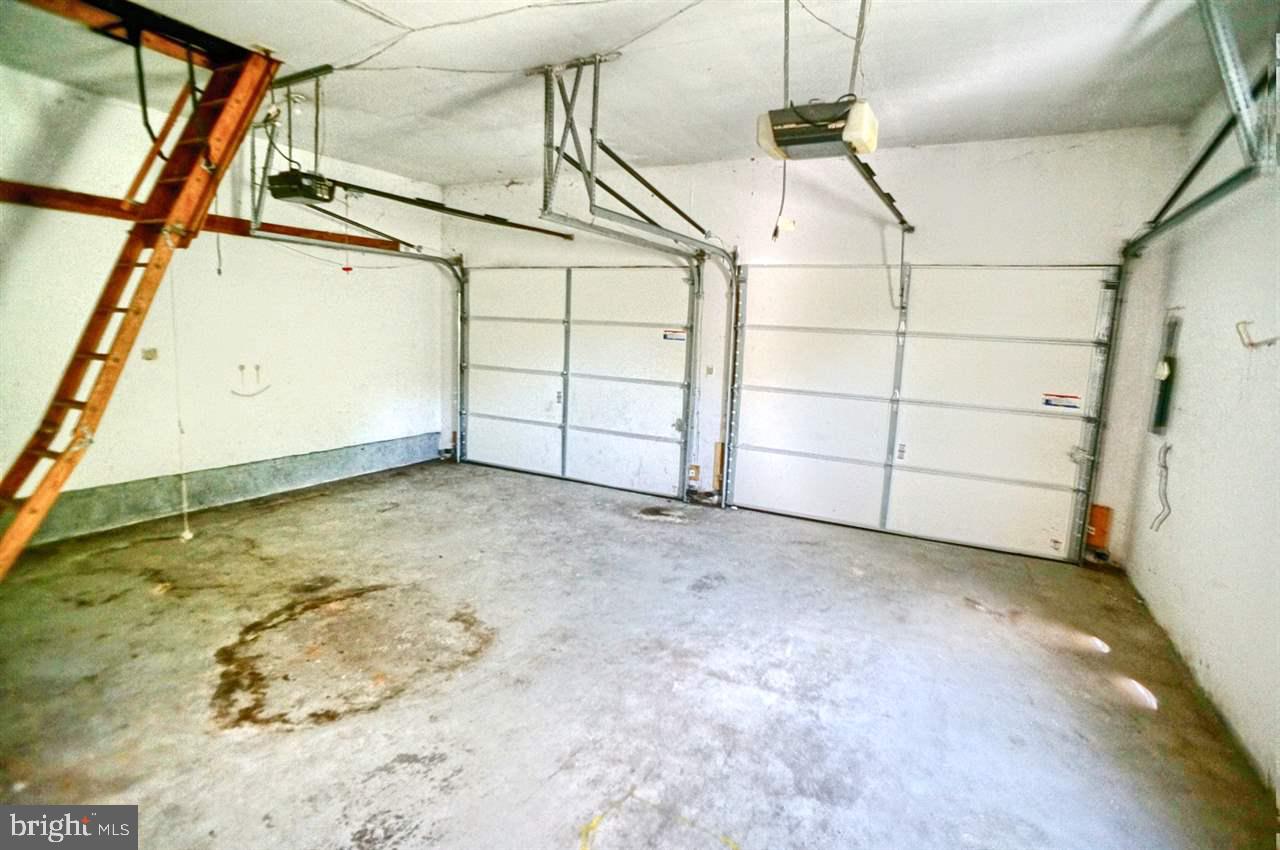 408 Limestone Road Carlisle, PA 17015 - Photo 11 of 17 Gallery Image 11