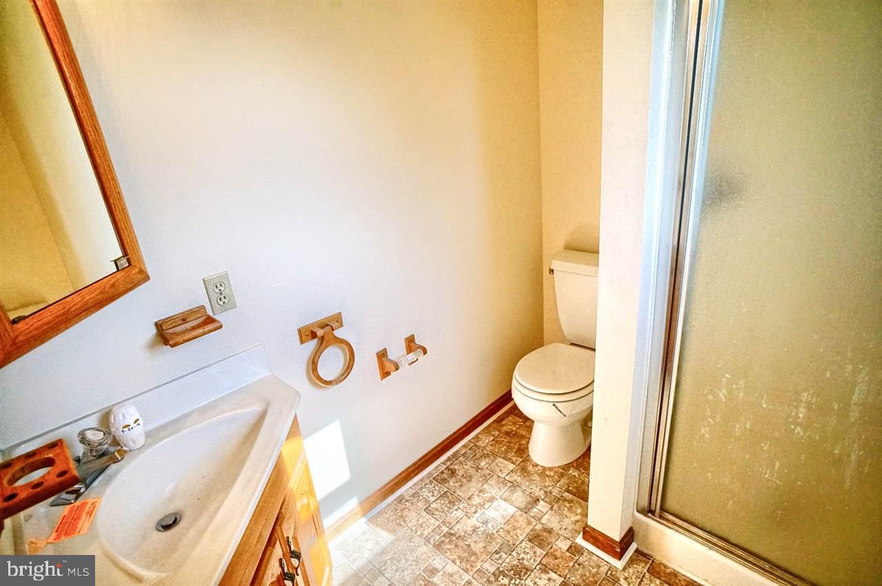 408 Limestone Road Carlisle, PA 17015 - Photo 8 of 17 Gallery Image 8