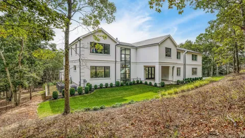 38 Chatfields Ridge Road, East Hampton, NY 11937