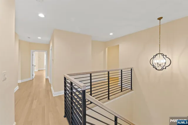 $2,899,999 | 855-859 Boulevard, Weehawken, NJ 07086