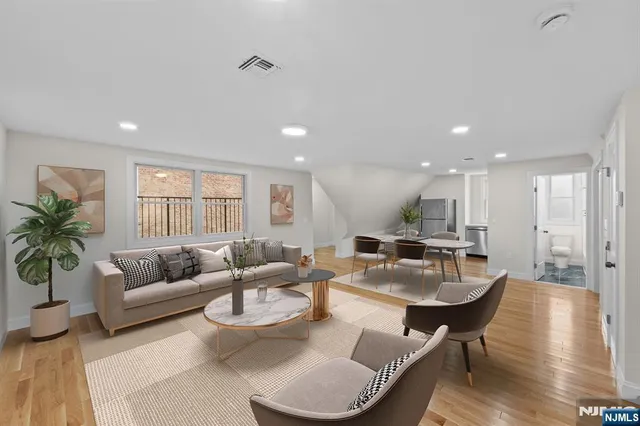 $2,899,999 | 855-859 Boulevard, Weehawken, NJ 07086