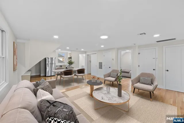 $2,899,999 | 855-859 Boulevard, Weehawken, NJ 07086