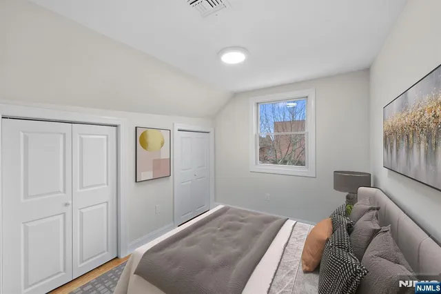 $2,899,999 | 855-859 Boulevard, Weehawken, NJ 07086