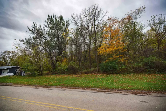 $60,000 | Lot 1-and County Tb Richland Center, Richland Center, WI 53581