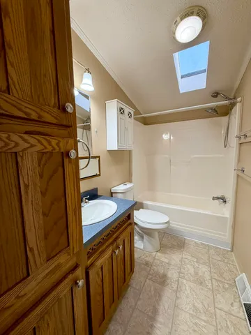 $109,900 | 17 Blue Jay Court, Keene, NH 03431