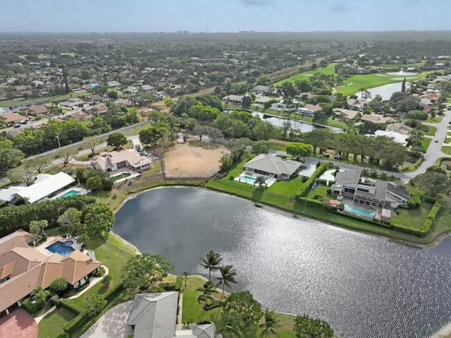 $1,675,000 | 330 Glenwood Drive, Delray Beach, FL 33445