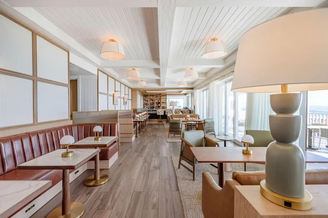 $1,675,000 | 330 Glenwood Drive, Delray Beach, FL 33445