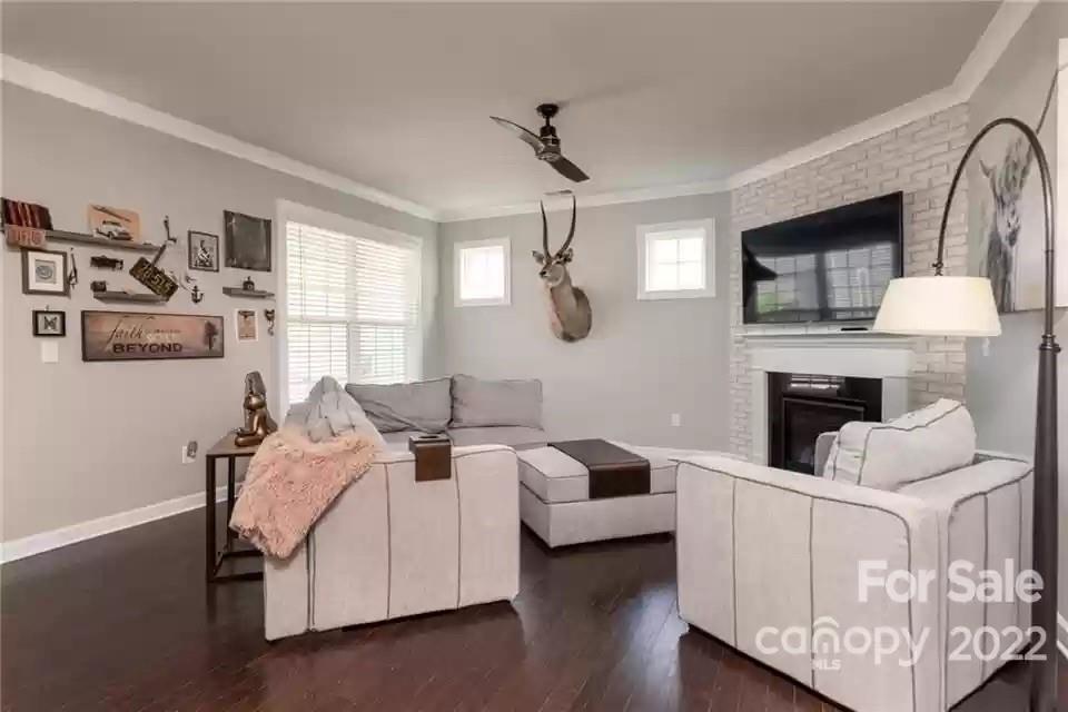 13316 Caite Ridge Road Davidson, NC 28036 - Photo 5 of 26 Gallery Image 5
