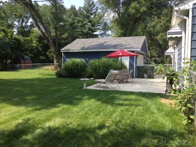 2878 York Road Rochester Hills, MI 48309 - Photo 16 of 18