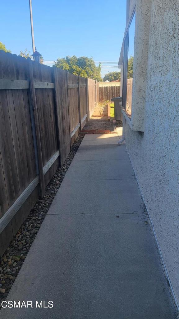 2075 Sierra Place Oxnard, CA 93033 - Photo 34 of 36