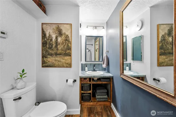 $700,000 | 6916 Beverly Lane, Everett, WA 98203