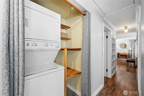 $700,000 | 6916 Beverly Lane, Everett, WA 98203