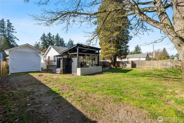 $700,000 | 6916 Beverly Lane, Everett, WA 98203