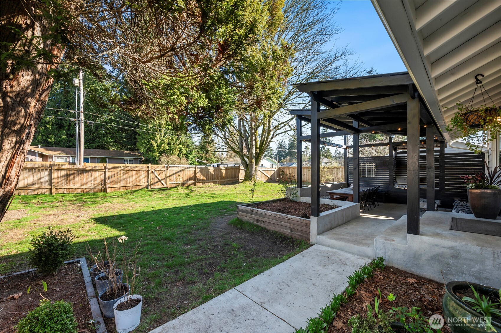 6916 Beverly Lane Everett, WA 98203 - Photo 5 of 38