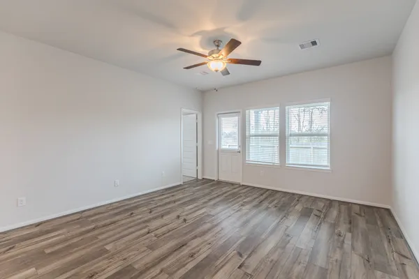 $2,450 | 100 Ashe Juniper Way, Magnolia, TX 77354