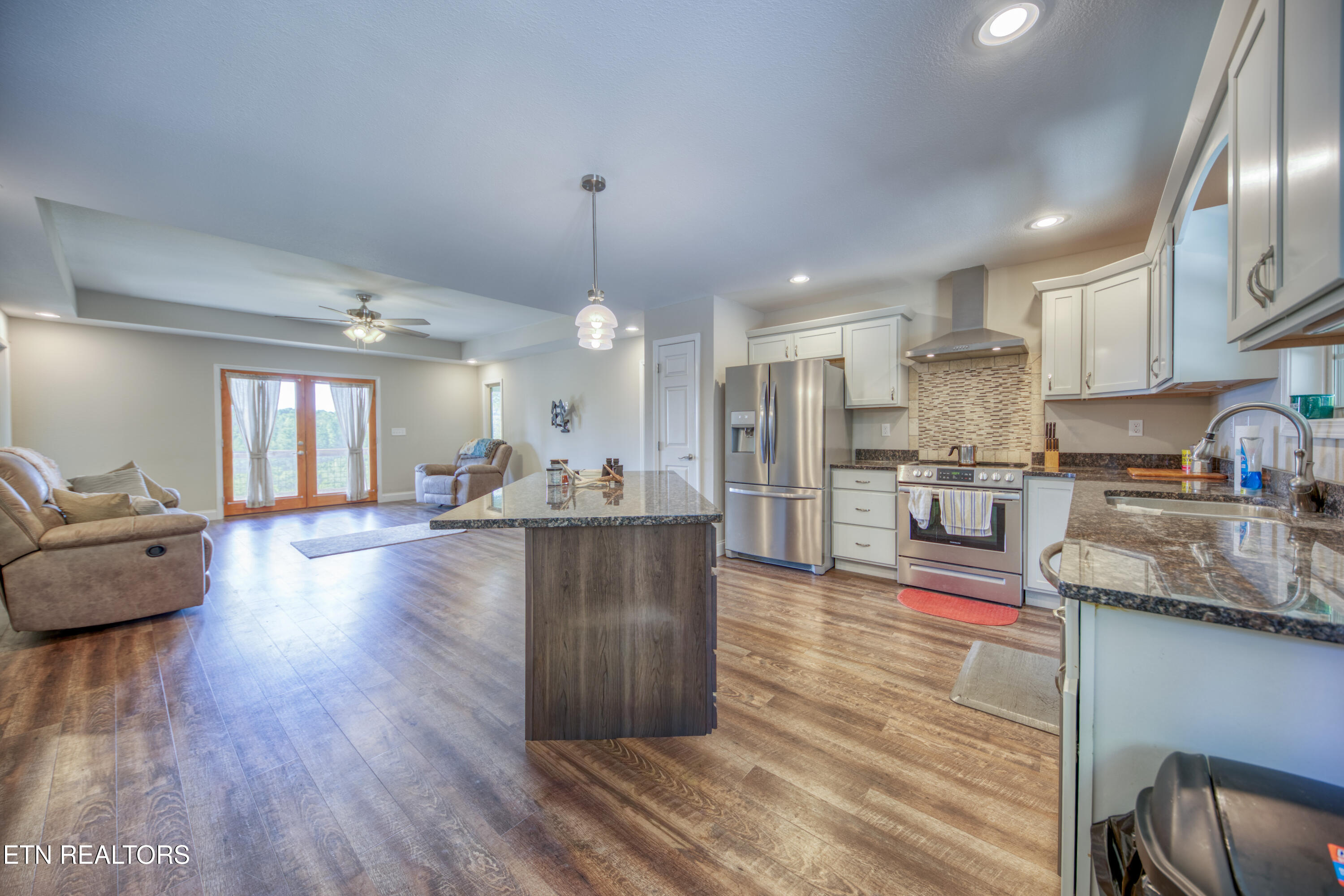 1424 Millican Grove Road Sevierville, TN 37876 - Photo 11 of 29 0H3A9982_25