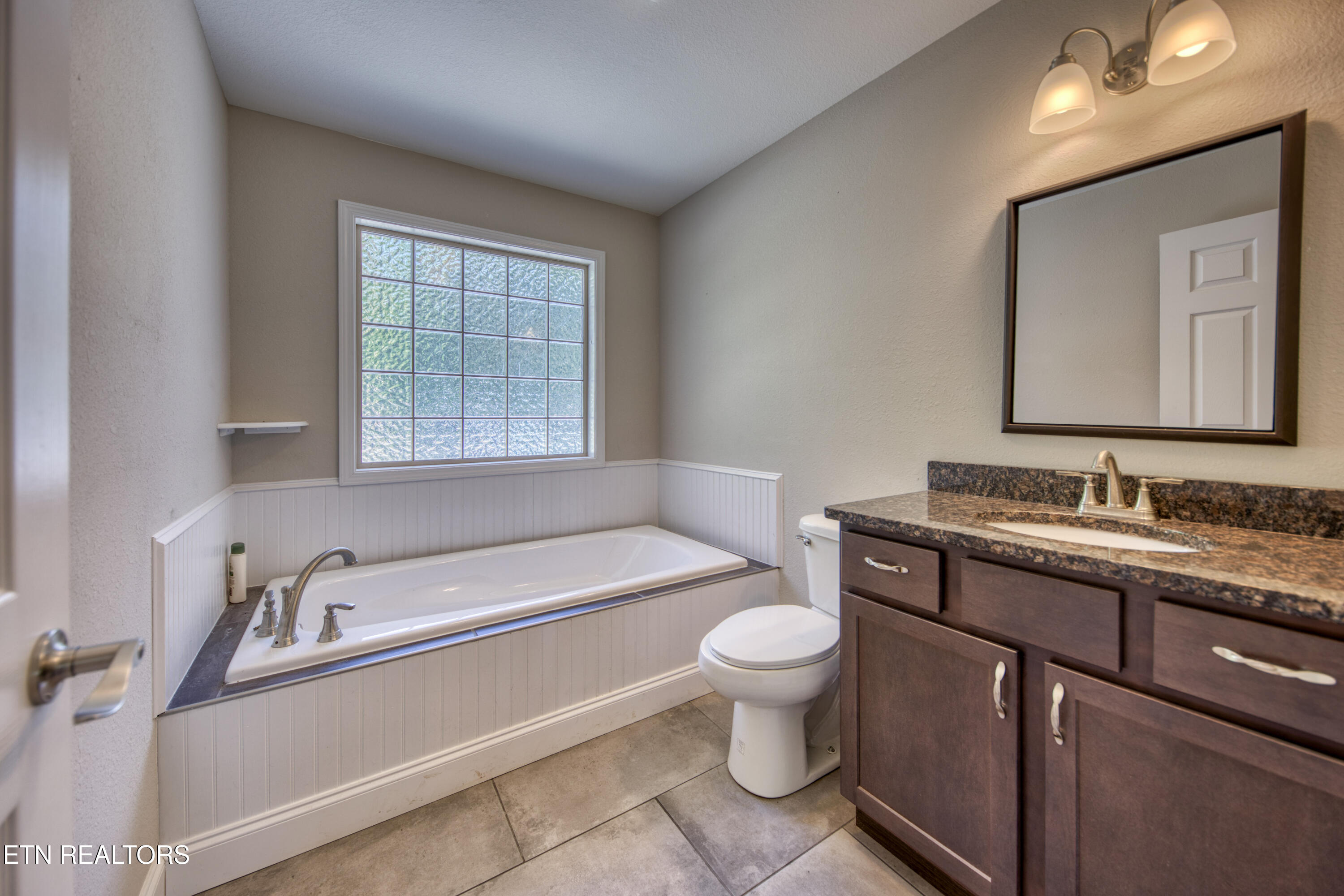 1424 Millican Grove Road Sevierville, TN 37876 - Photo 19 of 29 0H3A9976_23