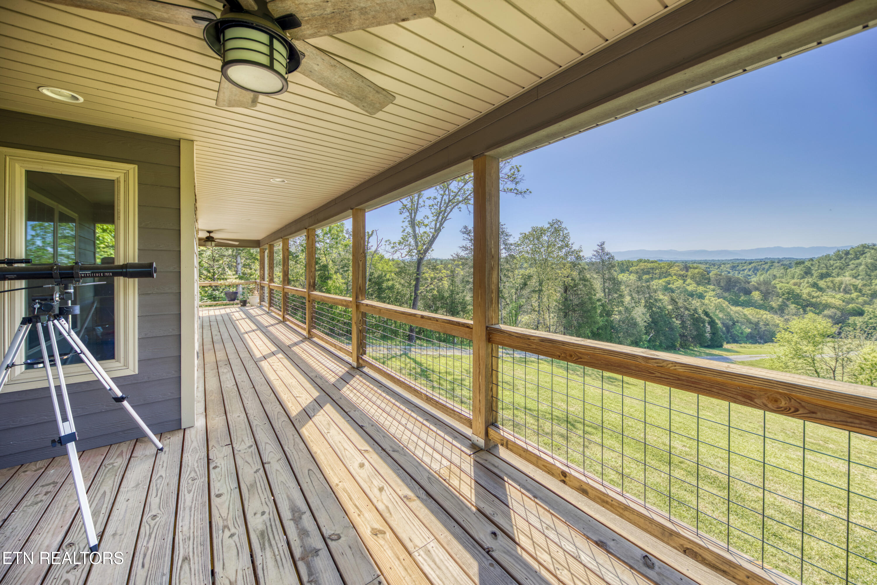 1424 Millican Grove Road Sevierville, TN 37876 - Photo 2 of 29 0H3A0003_31