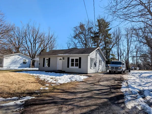 $114,900 | 144 Water Tower Drive, Makanda, IL 62958