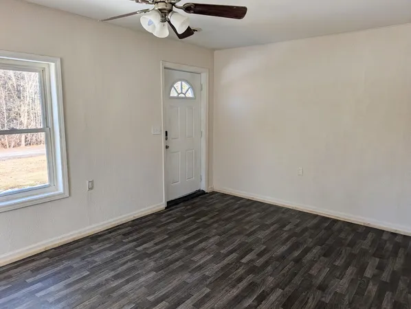 $114,900 | 144 Water Tower Drive, Makanda, IL 62958