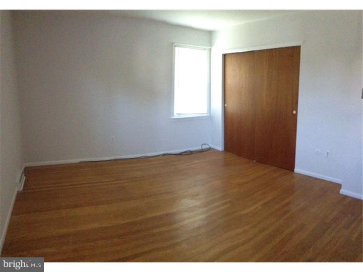 2500 Yellowstone Road Cinnaminson, NJ 08077 - Photo 12 of 20 Bedroom