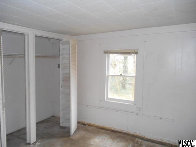 147 Hibriten Mountain Road Lenoir, NC 28645 - Photo 5 of 17