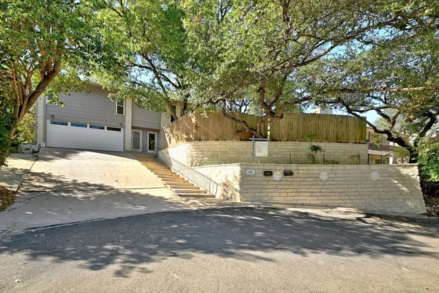 $2,700 | 6210 Shadow Valley Drive, Unit A, Austin, TX 78731