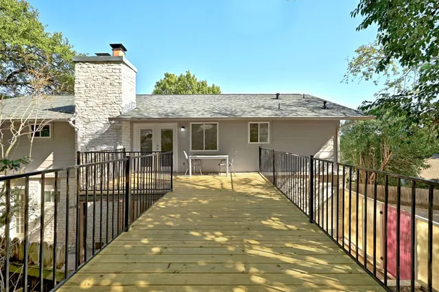 $2,700 | 6210 Shadow Valley Drive, Unit A, Austin, TX 78731