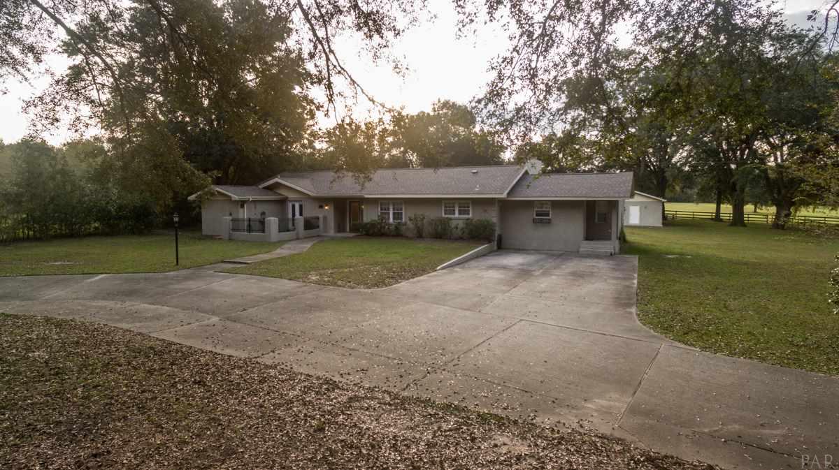 7255 Tidwell Road Pace, FL 32571 - Photo 3 of 46