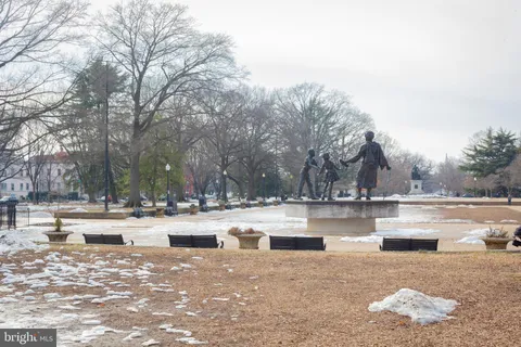 $479,000 | 1432 East Capitol Street Northeast, Unit 1432, Washington, DC 20003