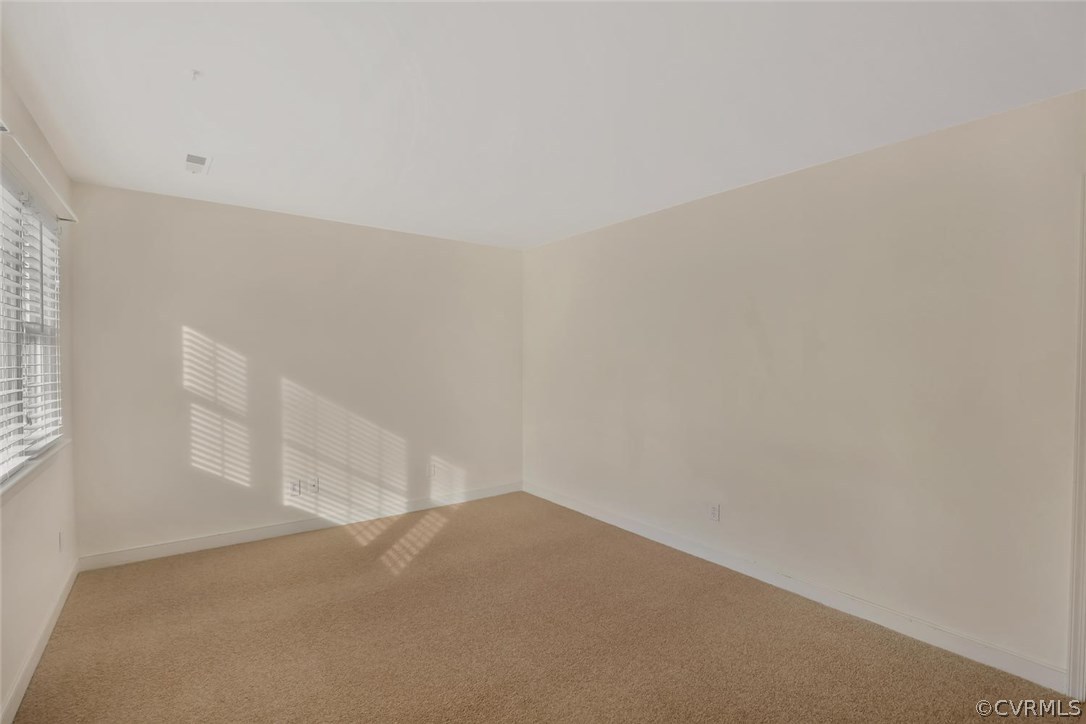2114 Chestnut Oaks Road Powhatan, VA 23139 - Photo 5 of 29 Gallery Image 5