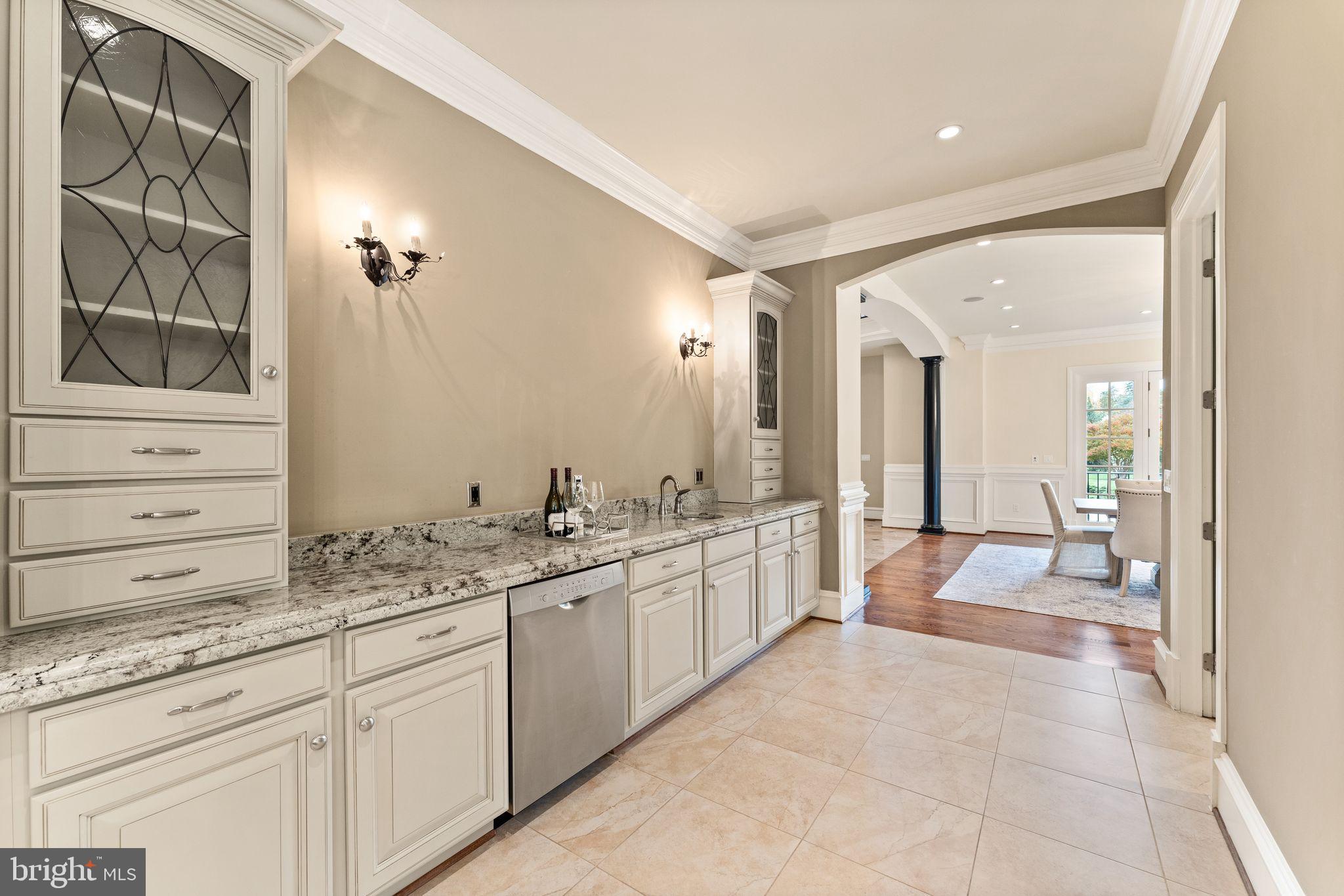 1105 Towlston Road McLean, VA 22102 - Photo 17 of 50 Wet bar leading fr/ kitchen to dining room