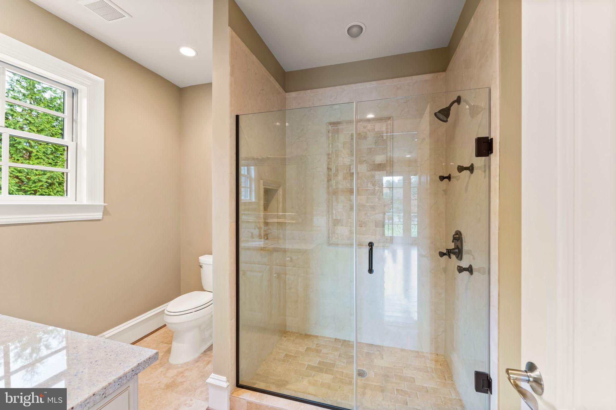 1105 Towlston Road McLean, VA 22102 - Photo 34 of 50 Bedroom #3 en-suite bath