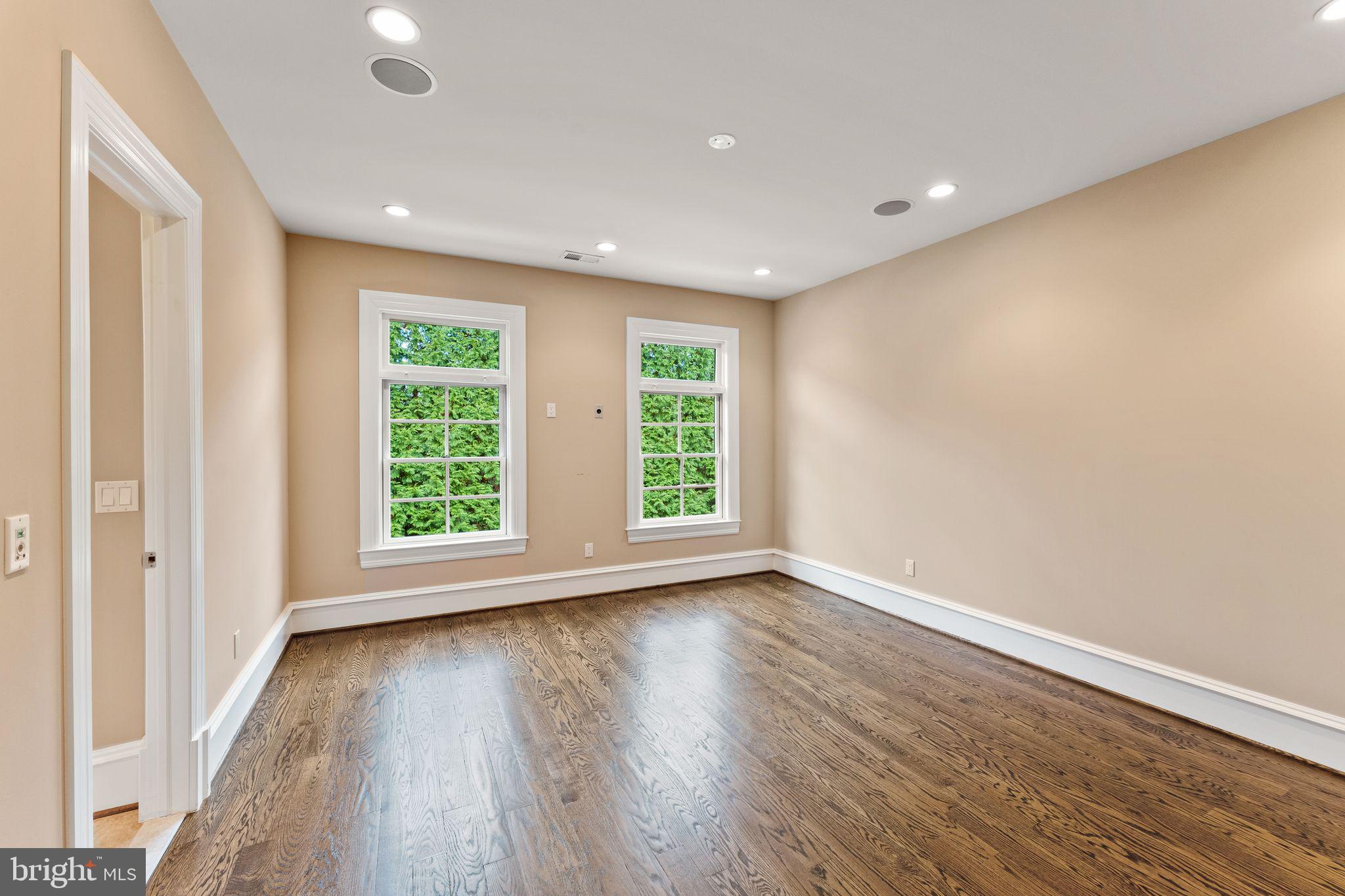 1105 Towlston Road McLean, VA 22102 - Photo 35 of 50 Bedroom #4