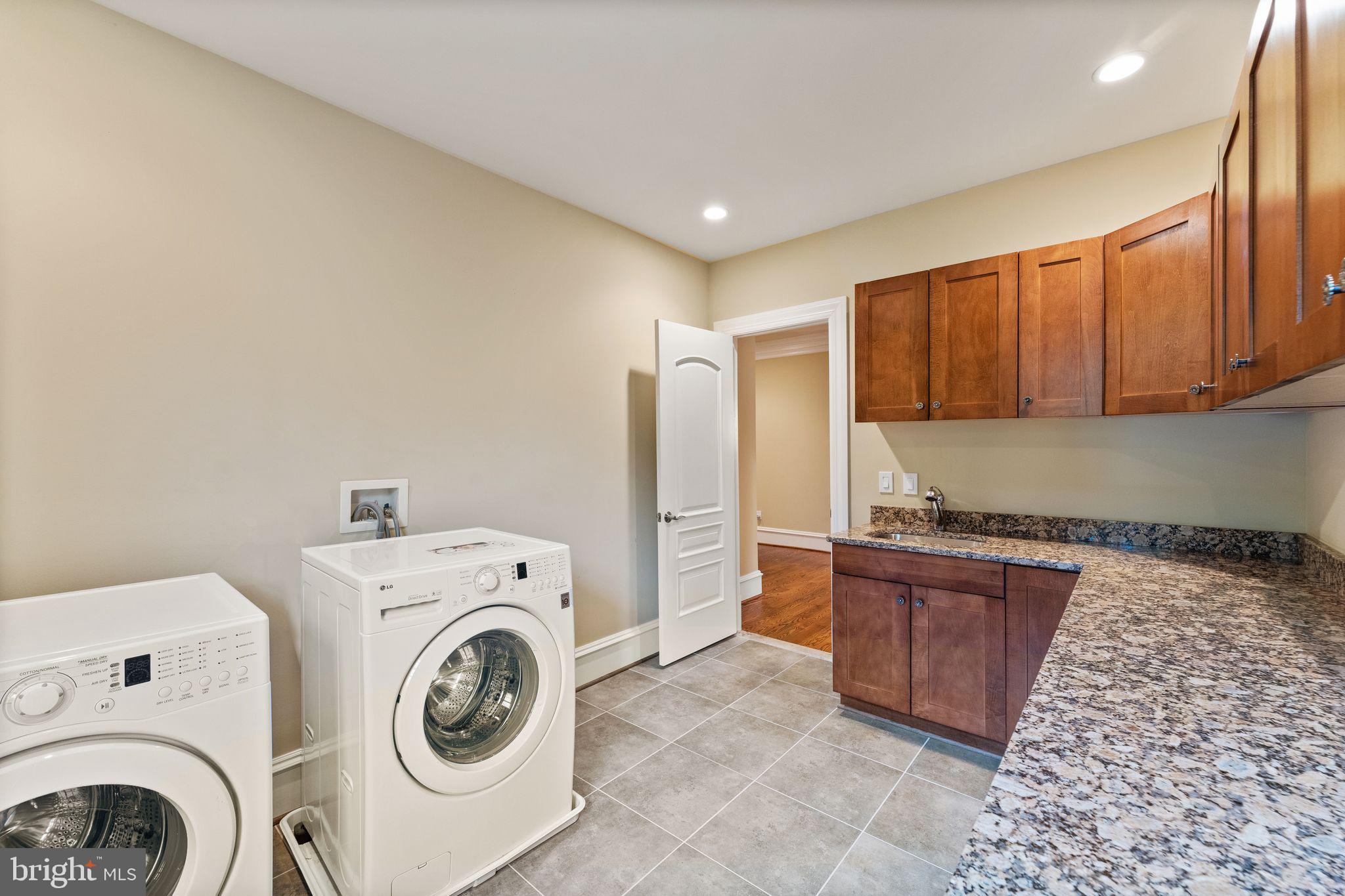 1105 Towlston Road McLean, VA 22102 - Photo 41 of 50 Upper level laundry room (1 of 2)