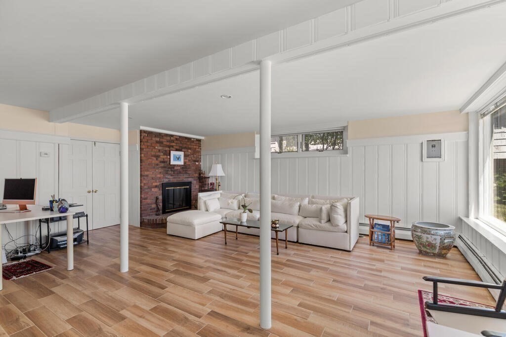 14 Howe Road Nahant, MA 01908 - Photo 5 of 35 Gallery Image 5