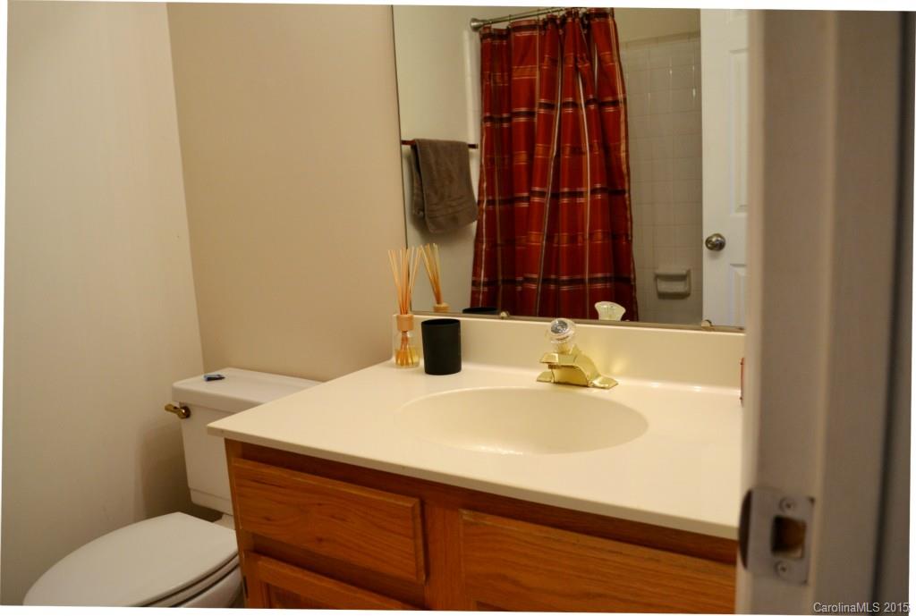 5011 Sharon Road, Unit K Charlotte, NC 28210 - Photo 10 of 15 Gallery Image 10