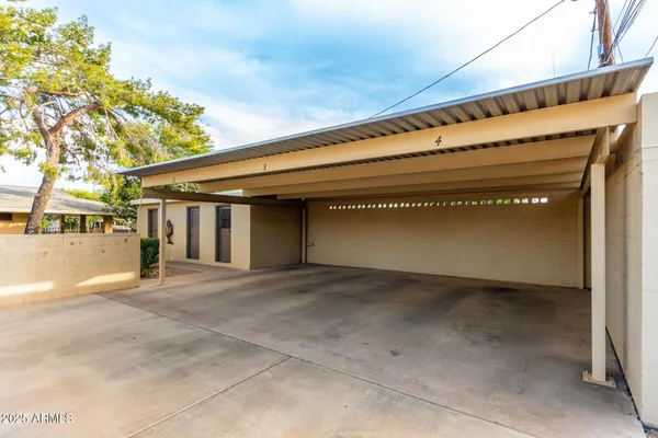 $1,450 | 6242 North 12th Place, Unit 2, Phoenix, AZ 85014