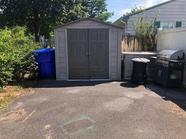 216 Mallowhill Road Springfield, MA 01129 - Photo 11 of 15 a house view with a outdoor space
