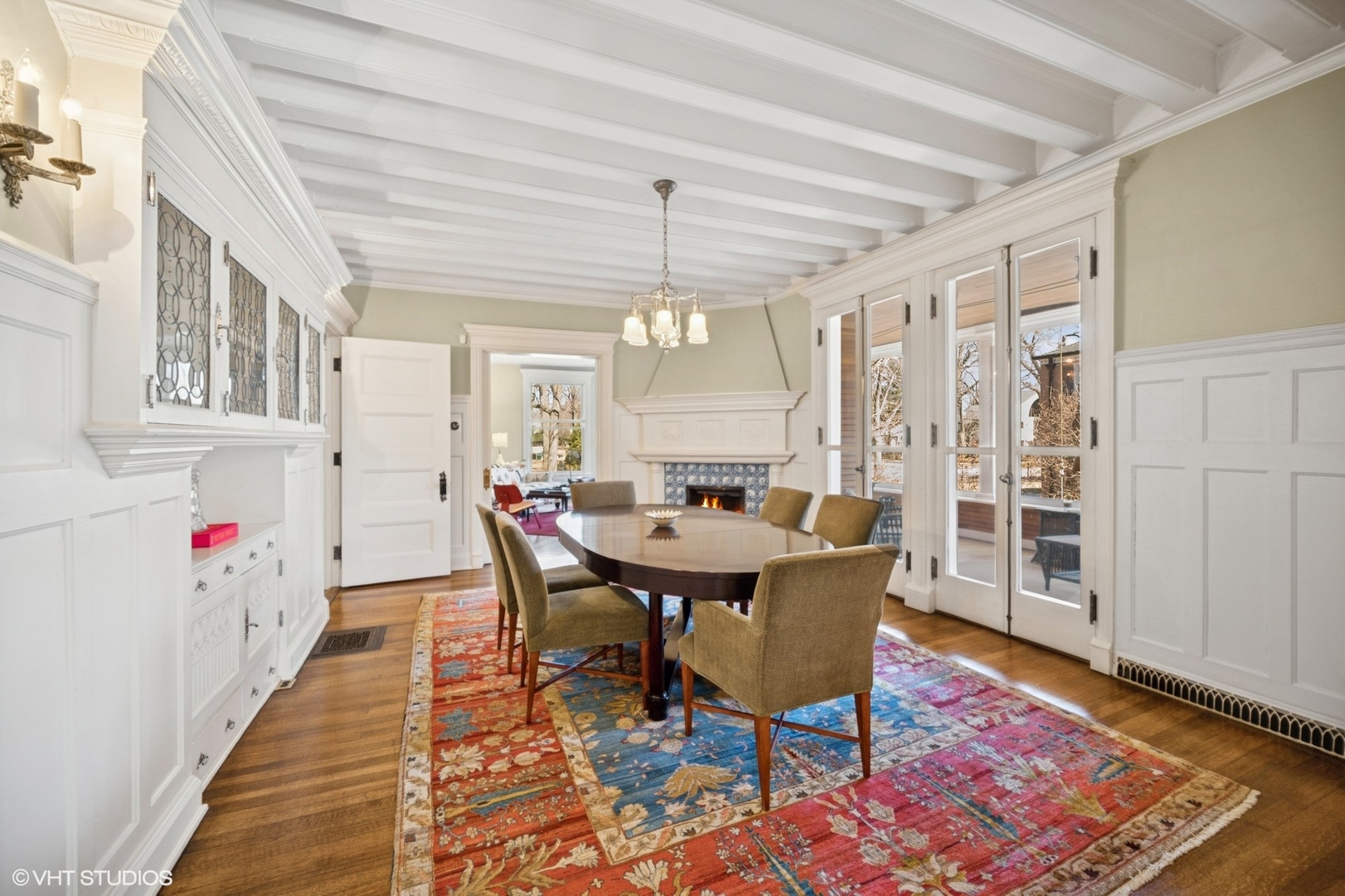 644 Oak Street Winnetka, IL 60093 - Photo 17 of 40 a view of a dining room with furniture and wooden floor