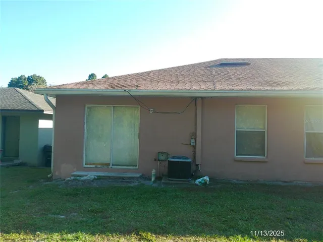 $1,100 | 949 Fox Lake Drive, Lakeland, FL 33809