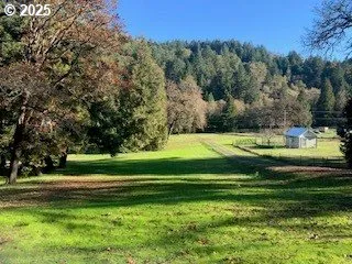 $395,000 | 5979 Willis Creek Road, Winston, OR 97496